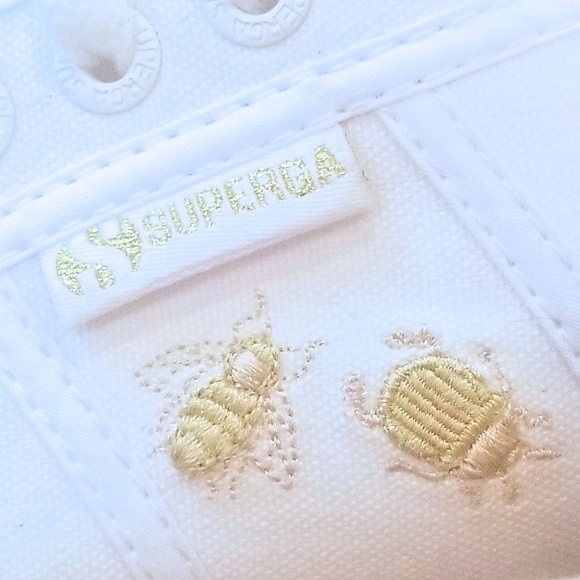 Superga Critter-Embroidered Sneakers - Brand NEW! - Picture 7 of 8